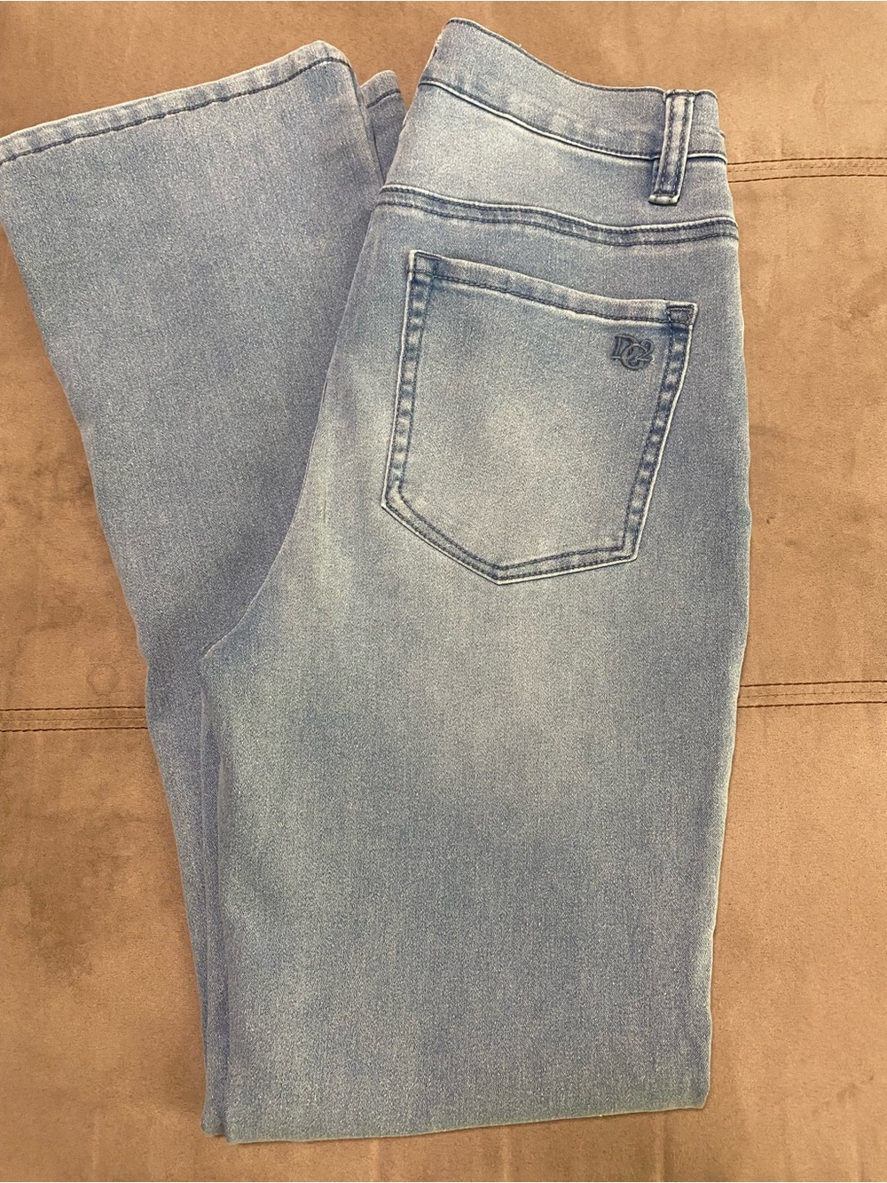 DG2 Diane Gilman Stretch Light Washed Blue Ankle Jeans 4T